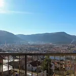 Διαμέρισμα Horizont 3-bedroom With View & Private Parking Μόσταρ