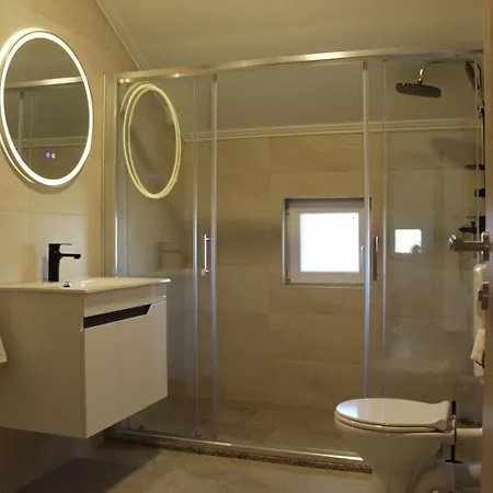 Horizont 3-bedroom With View & Private Parking