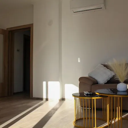 Horizont 3-bedroom With View & Private Parking Διαμέρισμα Μόσταρ