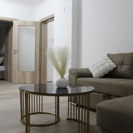 Apartment Horizont 3-bedroom With View & Private Parking Mostar